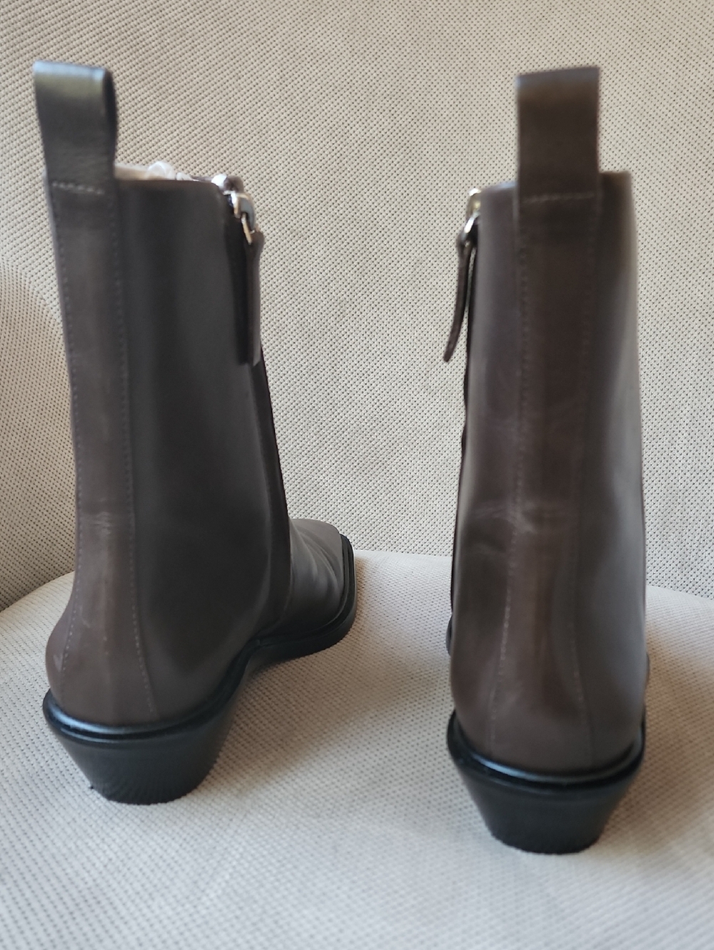 Everlane The Havana Boot - Picture 6 of 10